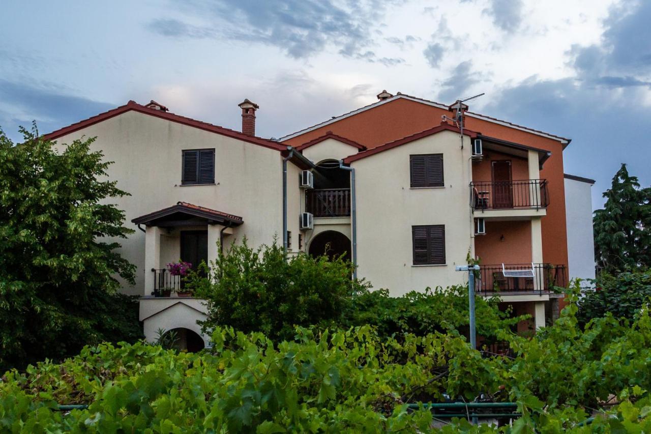 Apartment Exclusive Annex Rovinj Exterior photo